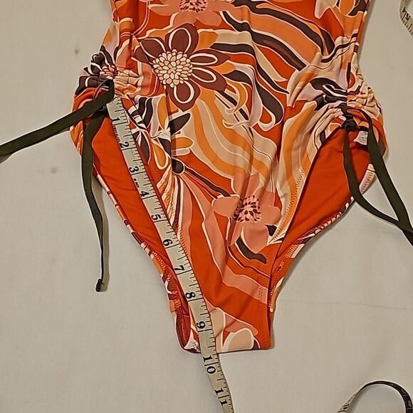 Aerie Printed Ruched Keyhole One Piece Swimsuit small - Picture 6 of 9